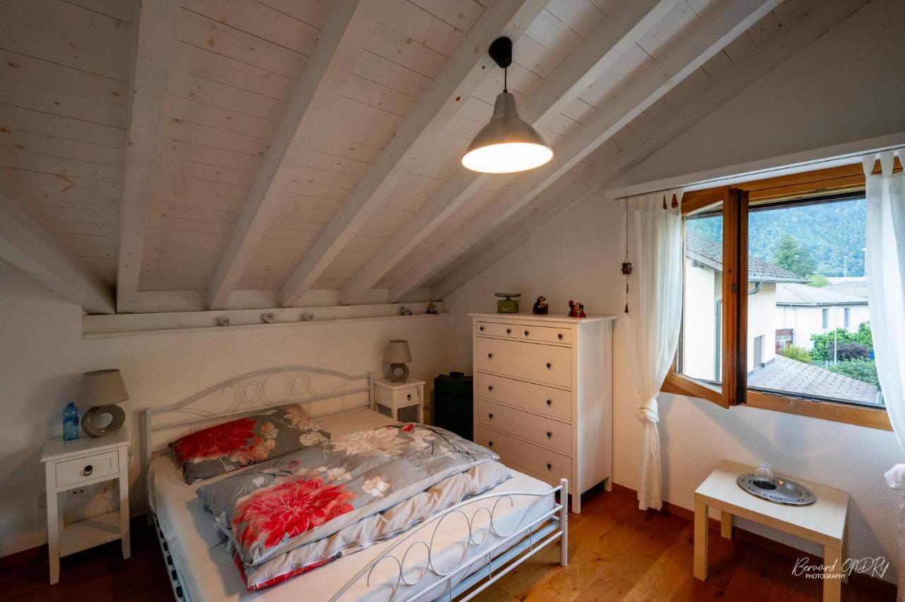 Zimmer Mit Eigenem Badezimmer Näfels Eksteriør bilde